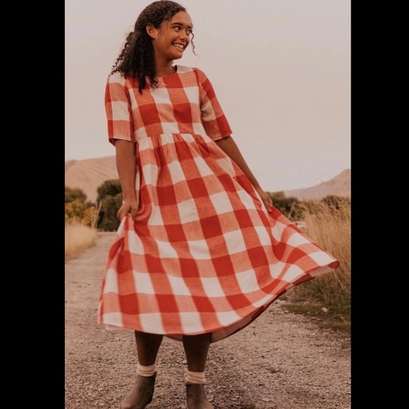 Roolee red plaid gingham Maddie mom midi maxi dress
Size: small - Picture 13 of 13
